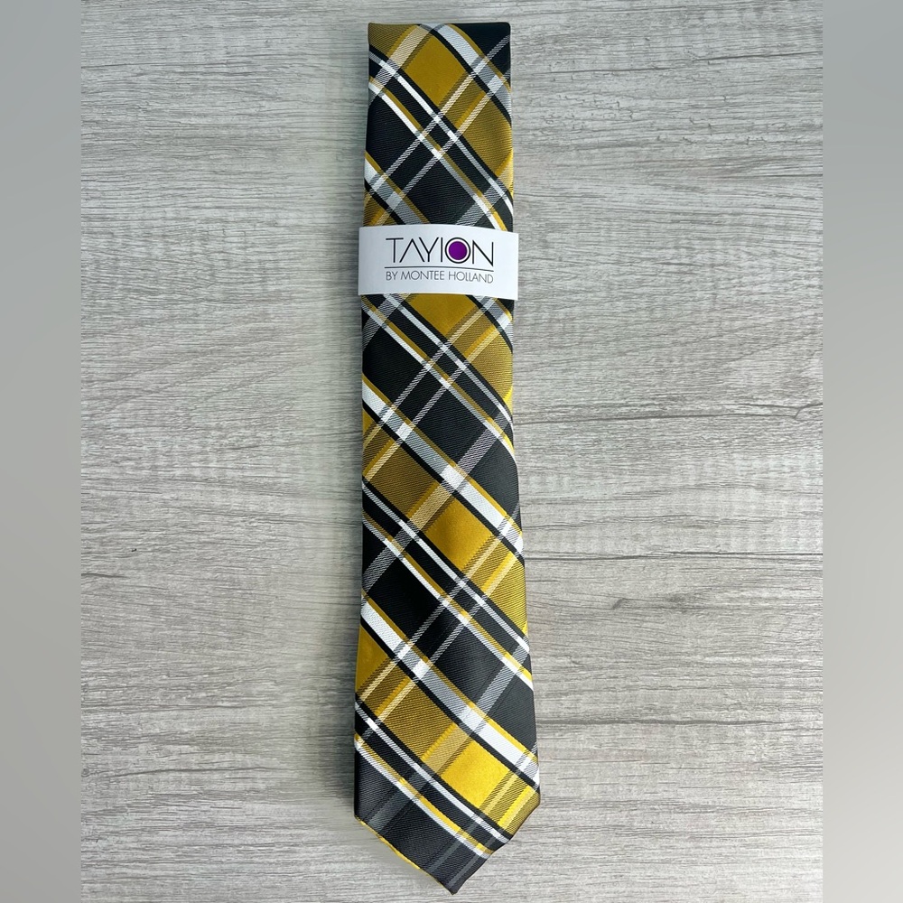 Tayion Collection Men's Back & Gold Plaid Tie